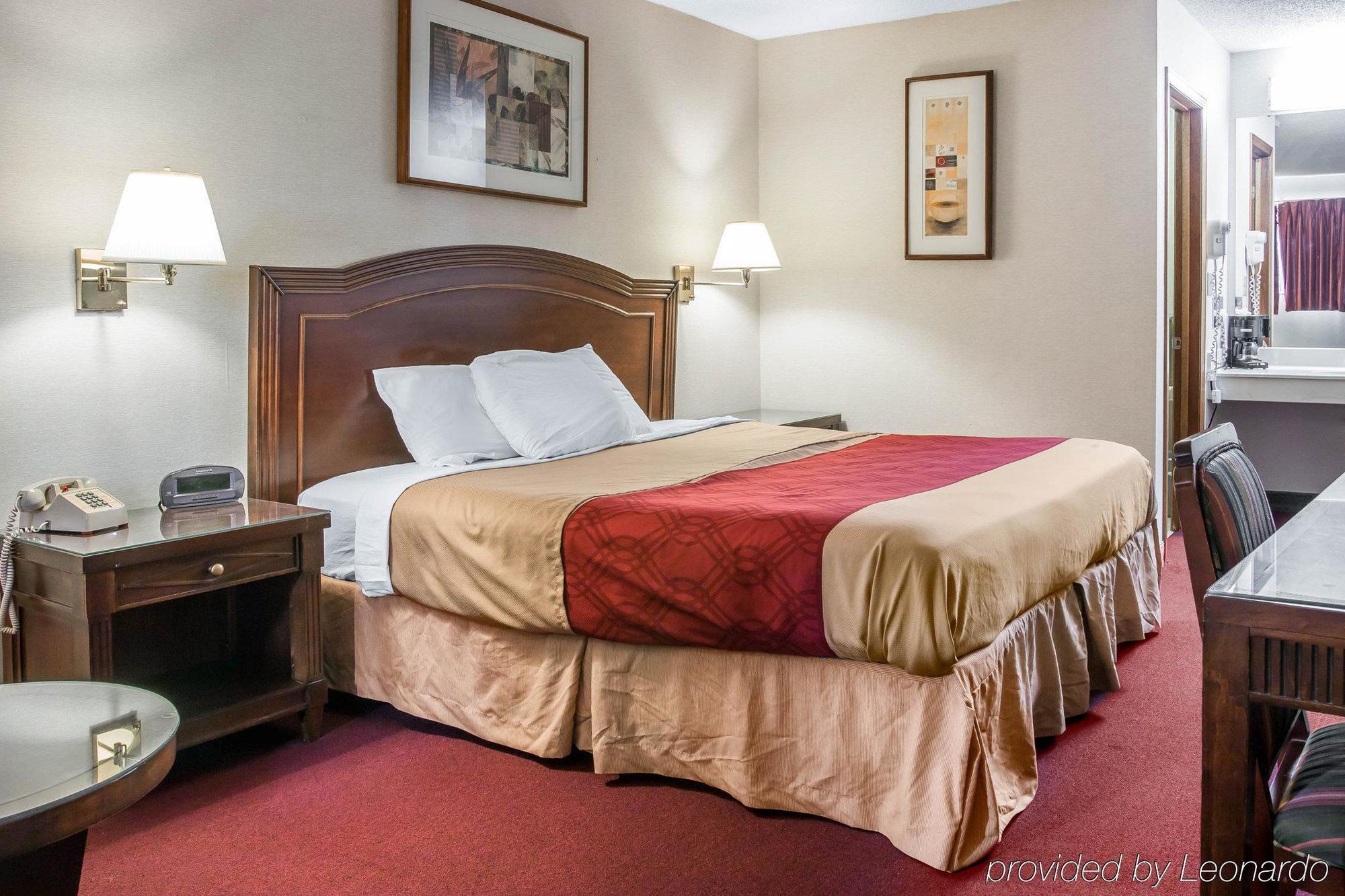 Econo Lodge Holland Exterior foto