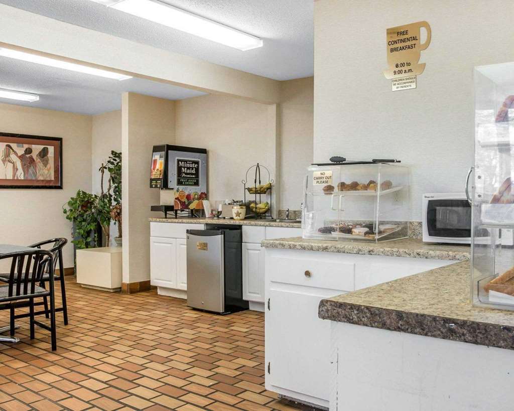 Econo Lodge Holland Restaurante foto
